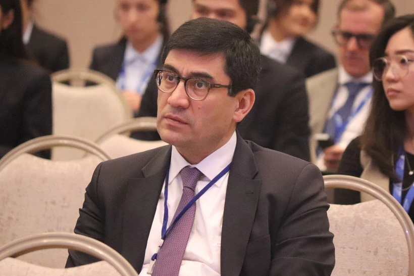 Хакимов Умиджон Абдухаликович Ipak Yuli Bank Бошқарув раиси ўринбосари этиб тайинланди