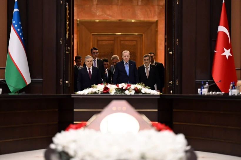 Торговля, промышленность и транспорт: Узбекистан и Турция намерены довести взаимный товарооборот до 5 млрд долларов