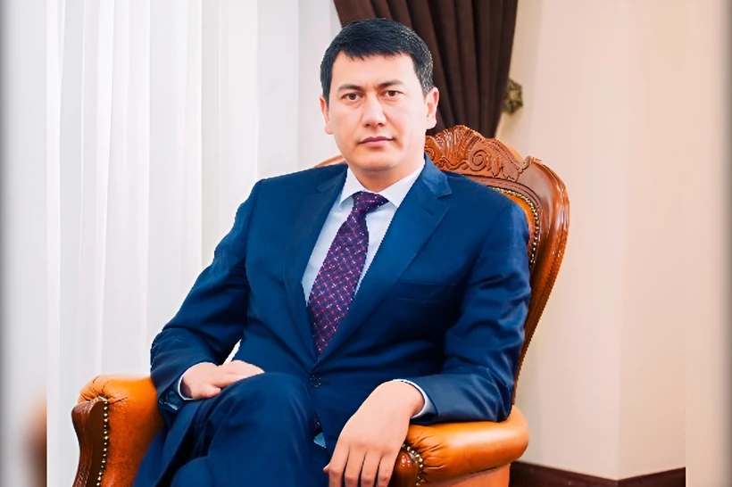 Парижда ўзбек банкирининг ўғирлаб кетилгани саҳналаштирилган бўлиши мумкин — The Insider