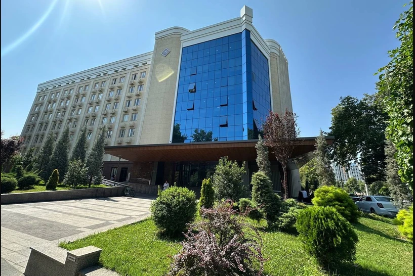 Қурилиш вазирлиги биноси яна аукционга қўйилди