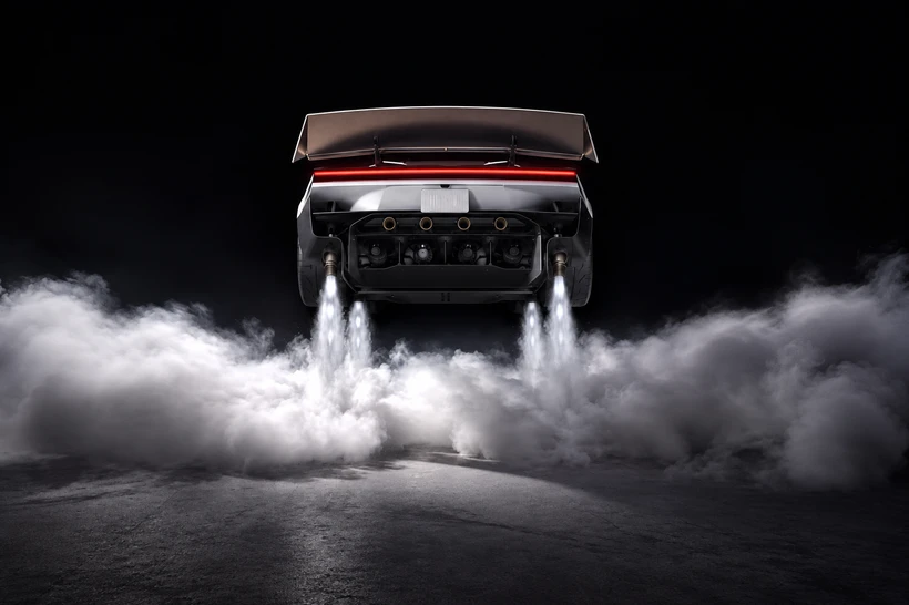 Илон Маск учар Tesla Roadster’ни тақдим этди